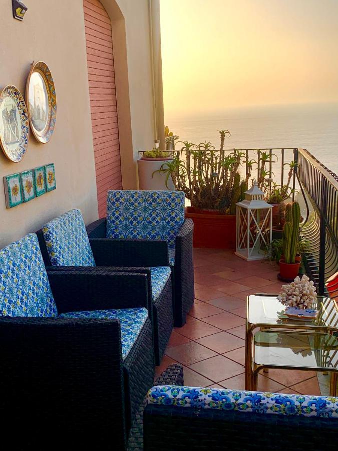 Sun Sky Sea Suite Таормина Экстерьер фото