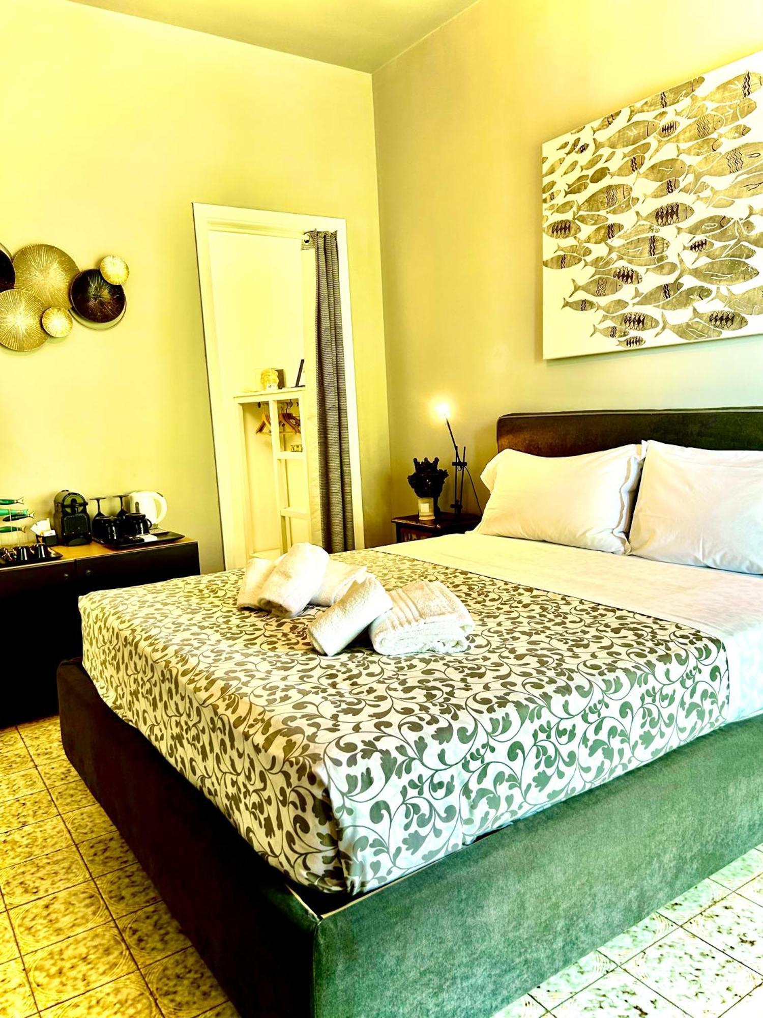 Sun Sky Sea Suite Таормина Экстерьер фото